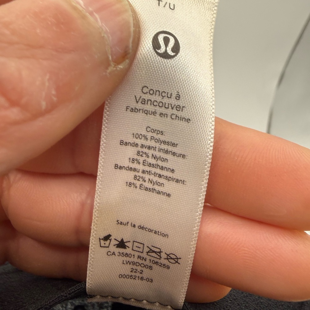 Lululemon Black Athletic Cap - Picture 9 of 9